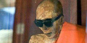 Procesul de automumificare și enigma călugărilor budiști înmorântați de vii
